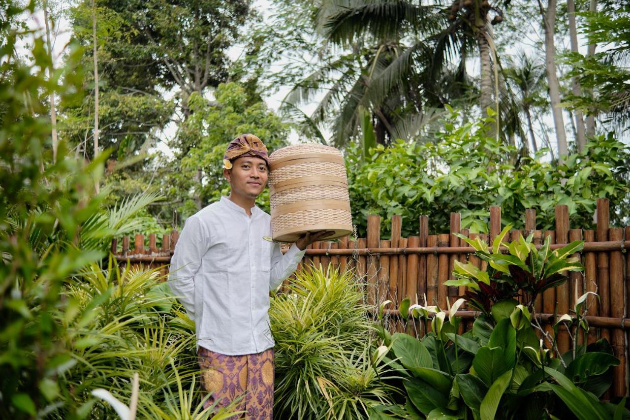 Ratni Ubud Villa ภายนอก รูปภาพ
