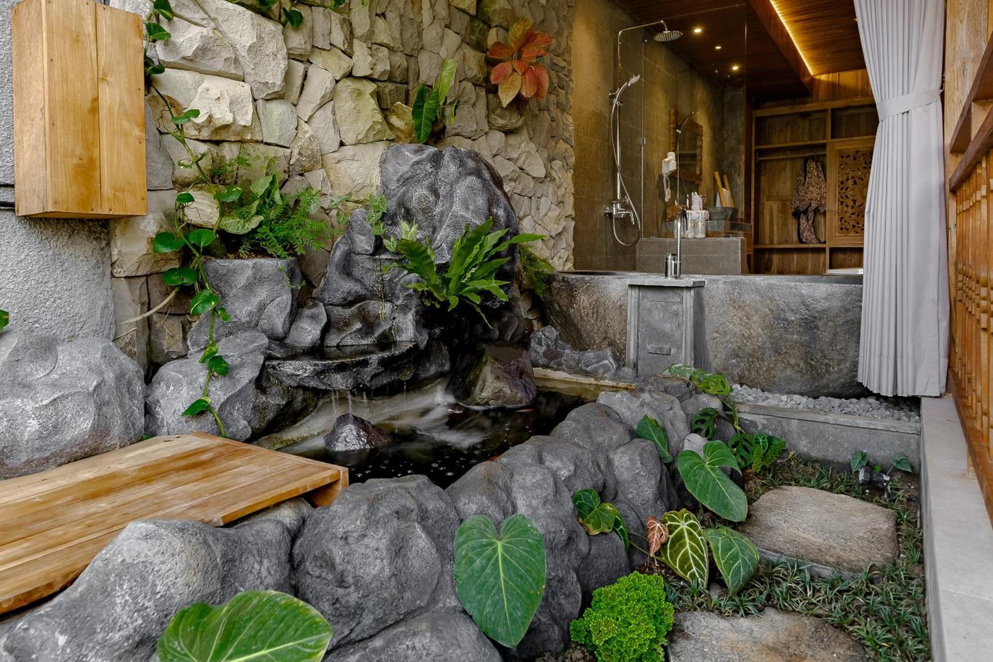 Ratni Ubud Villa ภายนอก รูปภาพ
