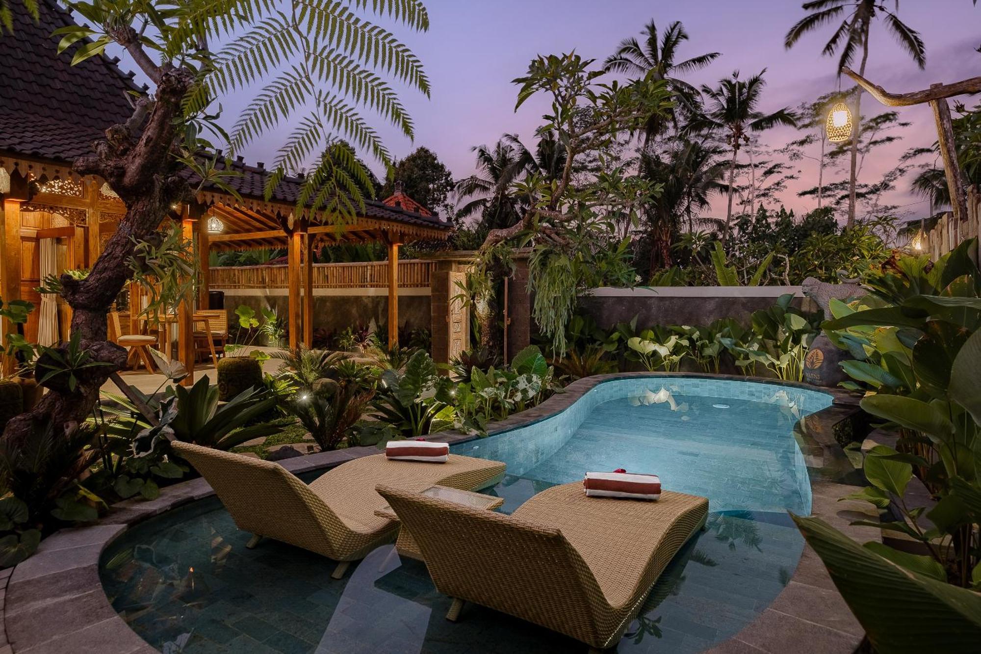 Ratni Ubud Villa ภายนอก รูปภาพ
